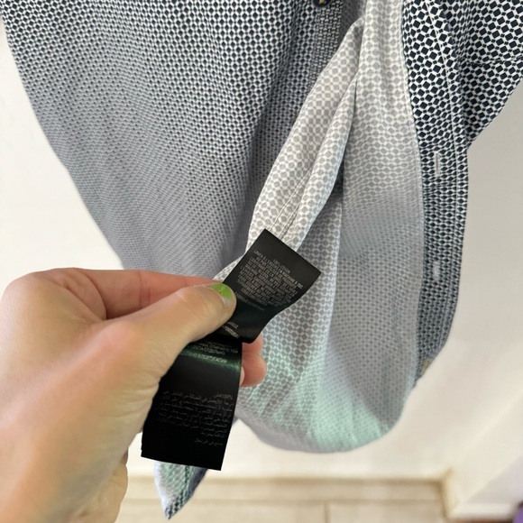 Ted Baker London Short Sleeve Dress Shirt Size 4 Diamond Navy Blue White - Picture 6 of 8